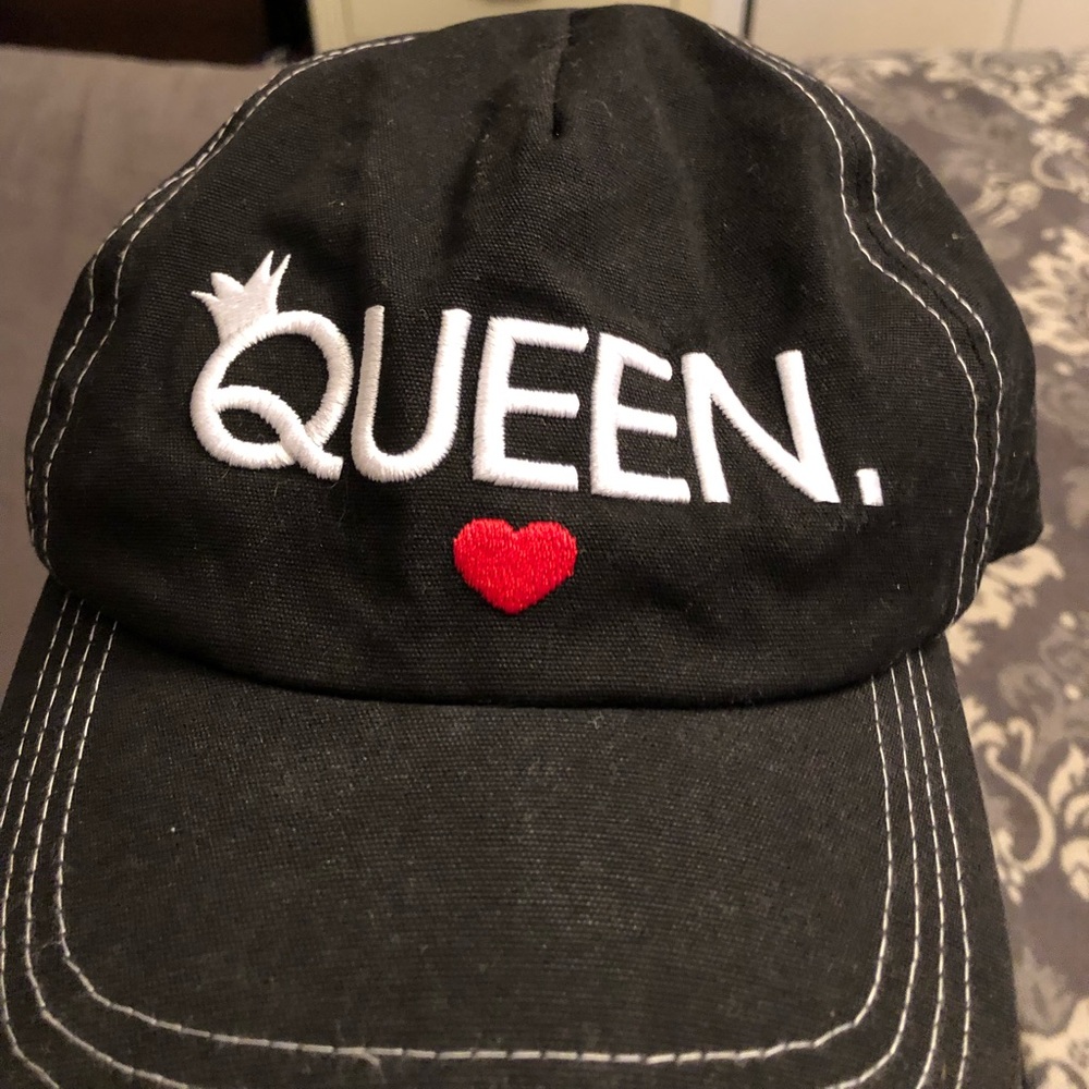 genuine Disney Parks Queen of Hearts ball cap!